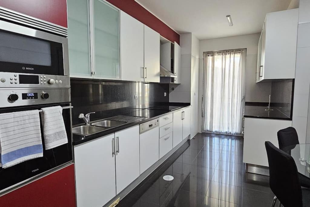 Apartamento Vista Mar - Ac, Pool & Gym Funchal  Exterior foto